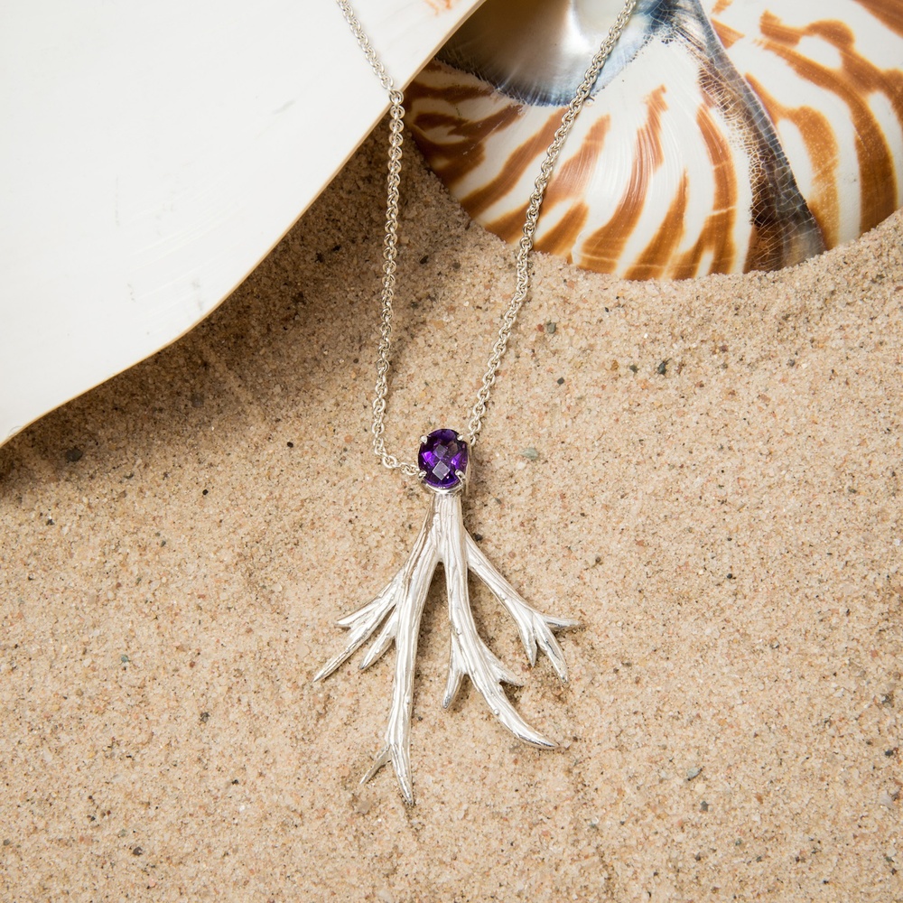 HR Coral Pendant 1500dpi.jpg
